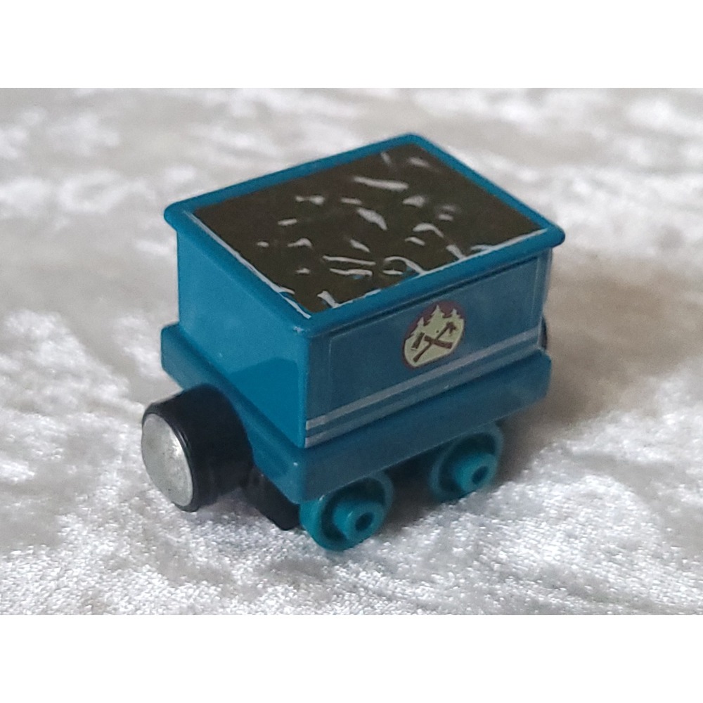 Lot of 9 Thomas & Friends Diecast Round Magnet Train Lot Gordon Douglas Tenders - Picture 13 of 16